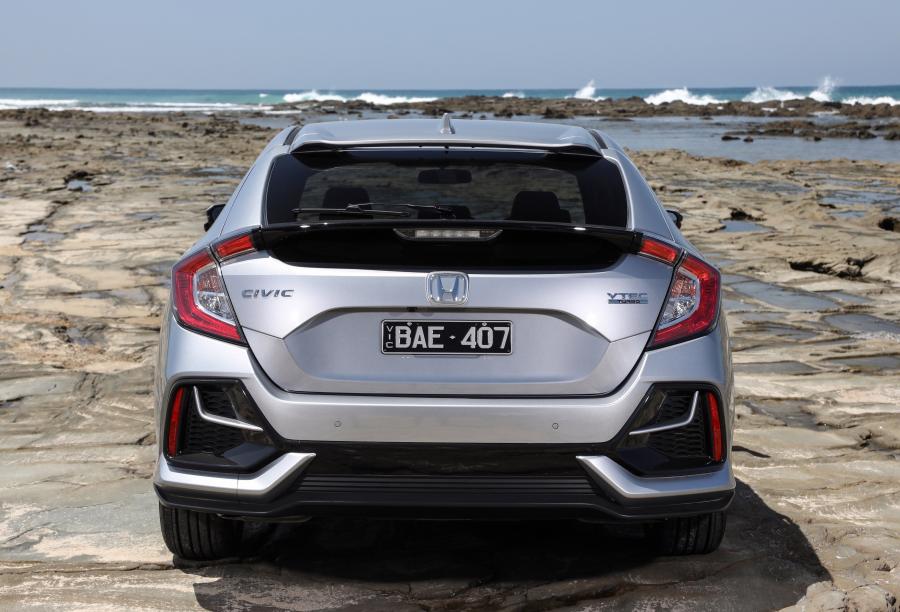  Honda Civic VTi-L Hatchback (FK) 2020 года  (AU) (фото 13 из 28)